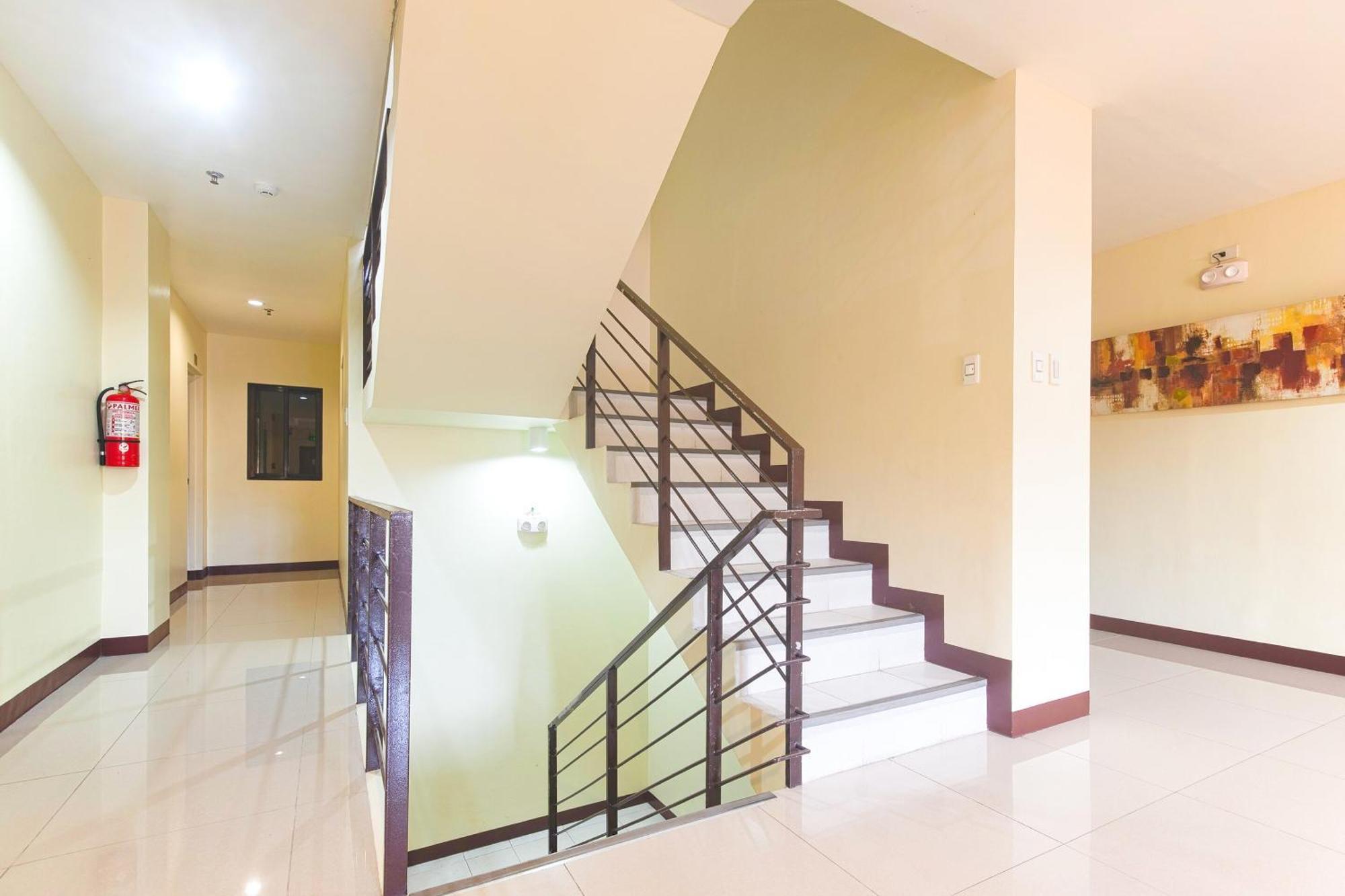Oyo 567 Blue Horizon Hotel